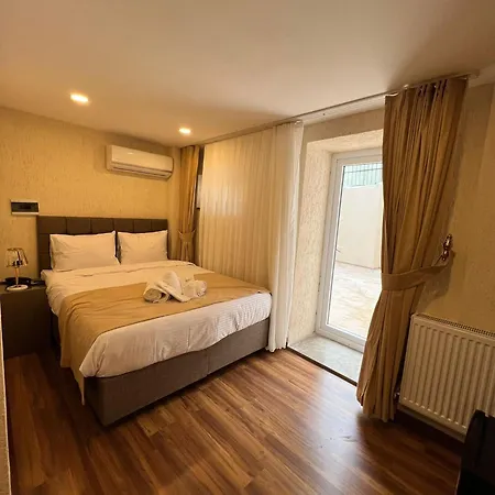 アパートホテル Taksim Nacre 360